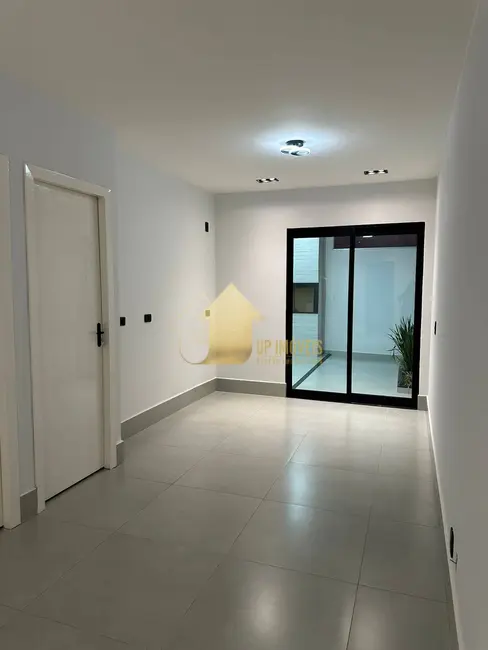 Casa de Condomínio com 3 quartos à venda, 150m2 em Jardim Imperial, Cuiaba - MT - imagem 9 Foto 9 de Casa de Condomínio com 3 quartos à venda, 150m2 em Jardim Imperial, Cuiaba - MT