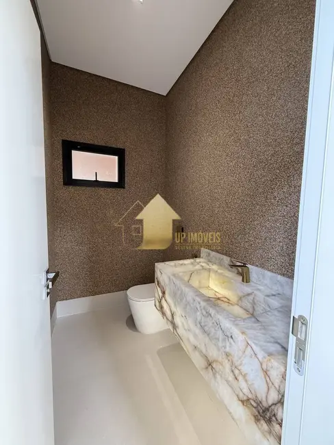 Casa de Condomínio com 4 quartos à venda, 720m2 em Jardim Itália, Cuiaba - MT - imagem 3 Foto 3 de Casa de Condomínio com 4 quartos à venda, 720m2 em Jardim Itália, Cuiaba - MT