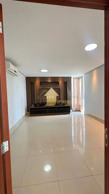 Foto 3 de Casa com 4 quartos para alugar, 495m2 em Condomínio Florais Cuiabá Residencial, Cuiaba - MT