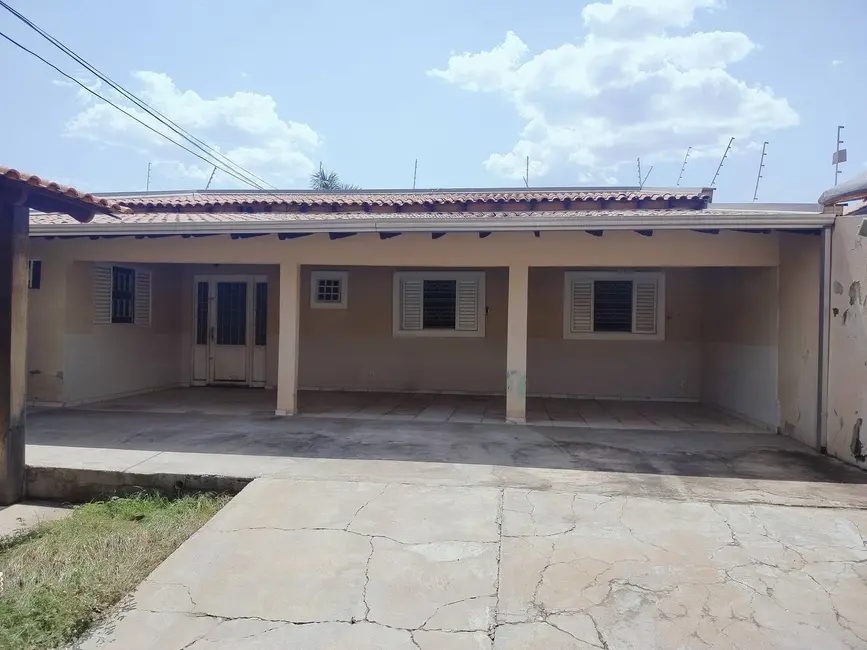 Foto 1 de Casa com 4 quartos à venda, 360m2 em Cuiaba - MT