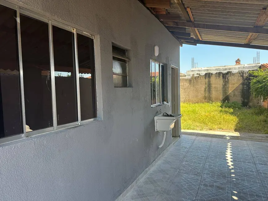 Casa com 2 quartos à venda, 180m2 em Osmar Cabral, Cuiaba - MT - imagem 4 Foto 4 de Casa com 2 quartos à venda, 180m2 em Osmar Cabral, Cuiaba - MT
