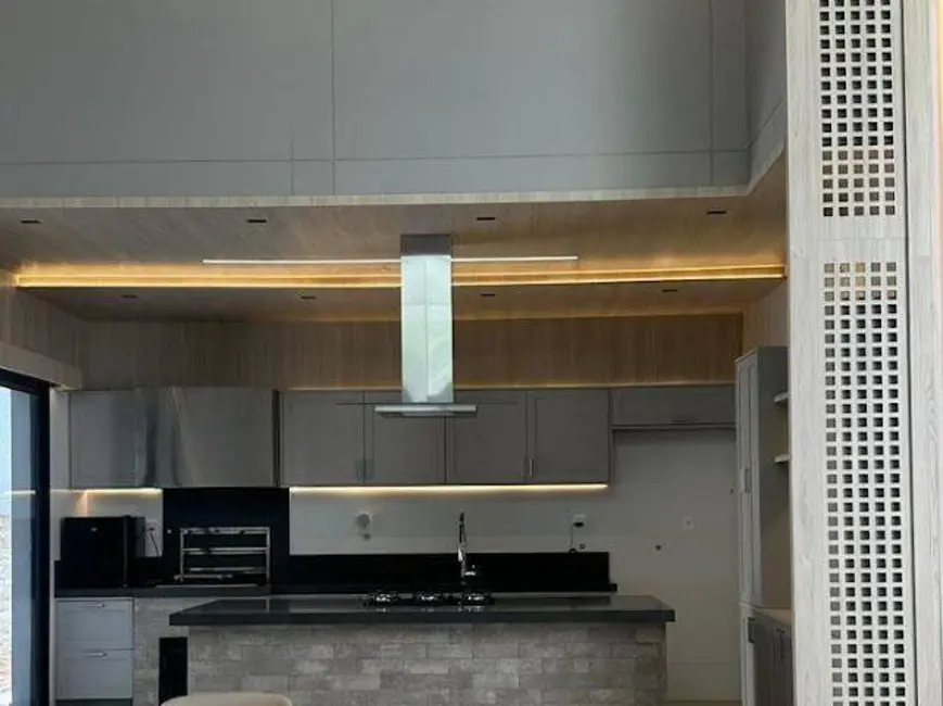 Foto 3 de Casa de Condomínio com 3 quartos à venda, 432m2 em Cuiaba - MT