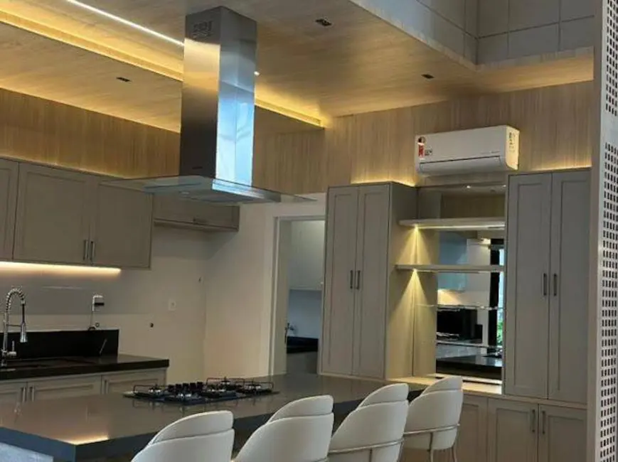 Foto 9 de Casa de Condomínio com 3 quartos à venda, 432m2 em Cuiaba - MT