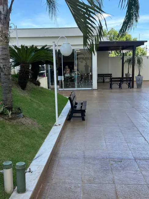 Apartamento com 3 quartos à venda, 110m2 em Jardim Petrópolis, Cuiaba - MT - imagem 2 Foto 2 de Apartamento com 3 quartos à venda, 110m2 em Jardim Petrópolis, Cuiaba - MT