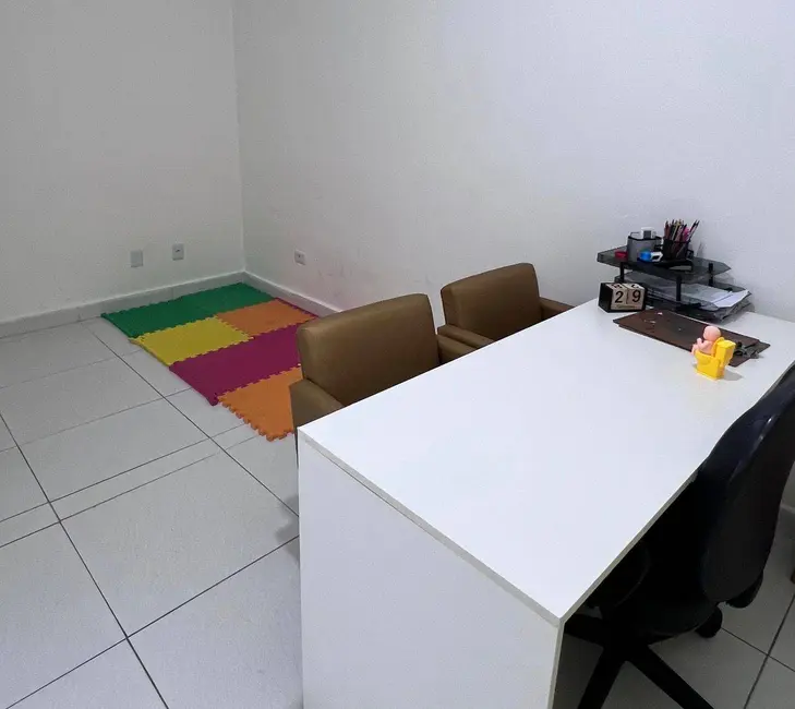 Foto 2 de Sala Comercial para alugar, 290m2 em Jardim Itália, Cuiaba - MT