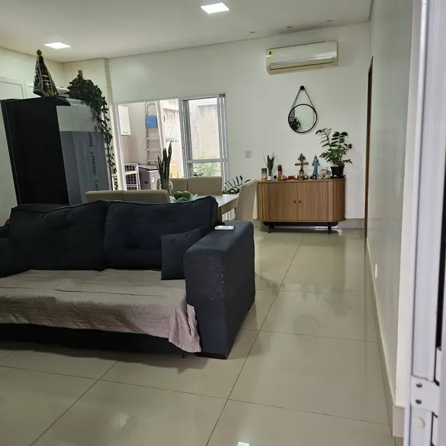 Foto 8 de Casa de Condomínio com 3 quartos à venda, 250m2 em Cuiaba - MT
