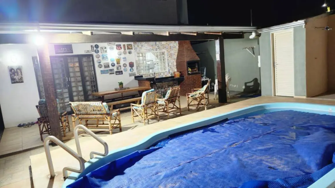 Sobrado com 4 quartos à venda, 300m2 em Morada do Ouro, Cuiaba - MT - imagem 4 Foto 4 de Sobrado com 4 quartos à venda, 300m2 em Morada do Ouro, Cuiaba - MT