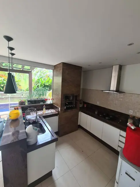 Foto 9 de Casa de Condomínio com 4 quartos à venda, 375m2 em Condomínio Belvedere, Cuiaba - MT
