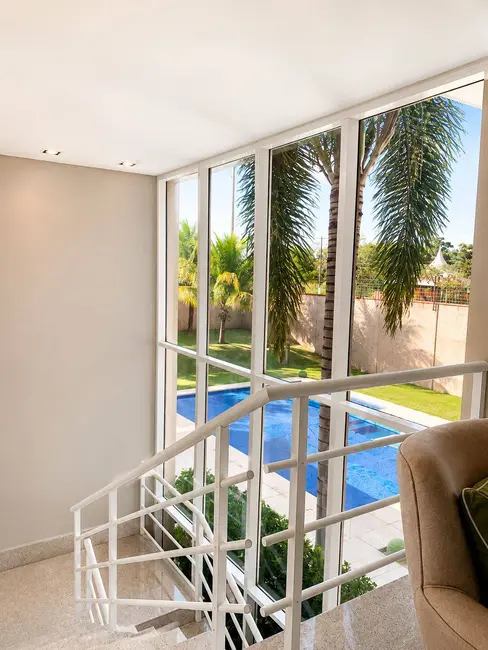 Casa com 4 quartos à venda, 1124m2 em Jardim Itália, Cuiaba - MT - imagem 1 Foto 1 de Casa com 4 quartos à venda, 1124m2 em Jardim Itália, Cuiaba - MT