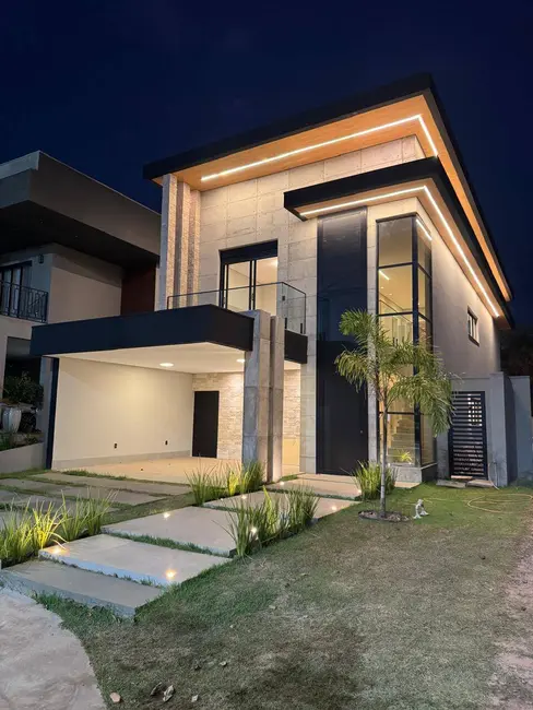 Sobrado com 3 quartos à venda e para alugar, 305m2 em Cuiaba - MT - imagem 1 Foto 1 de Sobrado com 3 quartos à venda e para alugar, 305m2 em Cuiaba - MT