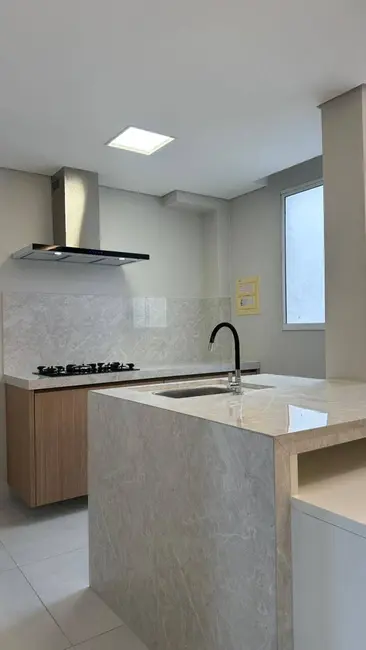 Apartamento com 2 quartos à venda, 40m2 em Jardim Imperial, Cuiaba - MT - imagem 9 Foto 9 de Apartamento com 2 quartos à venda, 40m2 em Jardim Imperial, Cuiaba - MT
