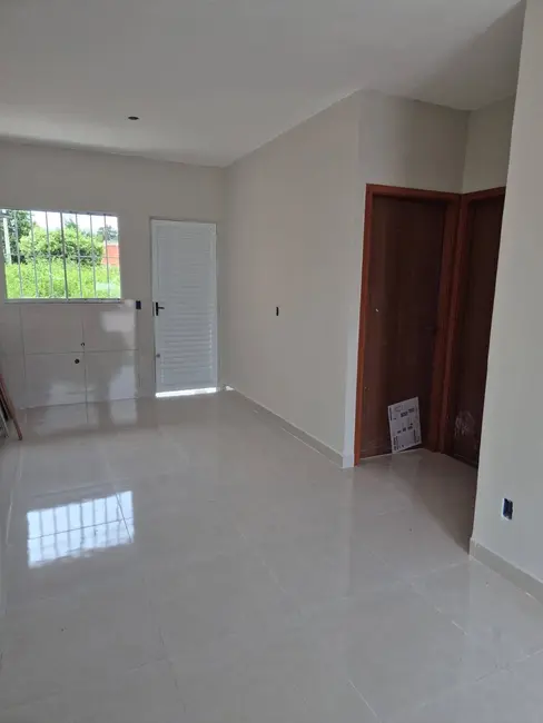 Foto 7 de Casa com 2 quartos à venda, 200m2 em Cuiaba - MT