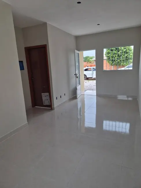 Foto 3 de Casa com 2 quartos à venda, 200m2 em Cuiaba - MT