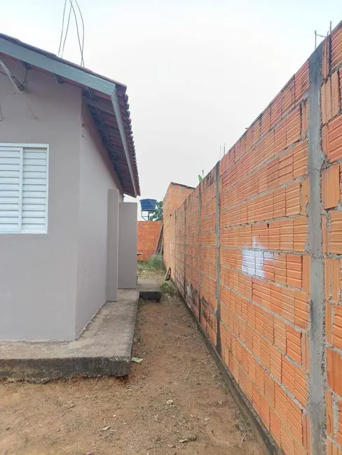 Casa com 2 quartos à venda, 200m2 em São Matheus, Varzea Grande - MT - imagem 8 Foto 8 de Casa com 2 quartos à venda, 200m2 em São Matheus, Varzea Grande - MT