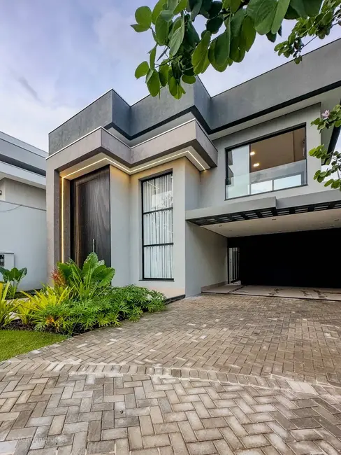 Sobrado com 3 quartos à venda, 325m2 em Morada dos Nobres, Cuiaba - MT - imagem 5 Foto 5 de Sobrado com 3 quartos à venda, 325m2 em Morada dos Nobres, Cuiaba - MT