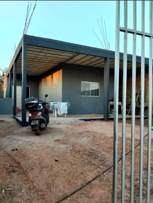 Foto 1 de Casa com 1 quarto à venda, 250m2 em Coxipó, Cuiaba - MT
