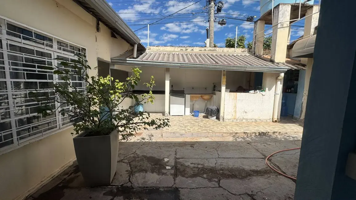 Foto 4 de Casa com 6 quartos à venda, 200m2 em Boa Esperança, Cuiaba - MT