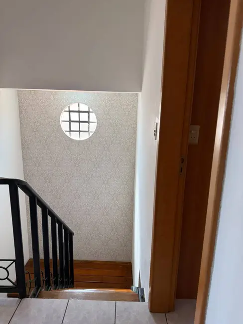 Sobrado com 3 quartos à venda, 200m2 em Coophema, Cuiaba - MT - imagem 3 Foto 3 de Sobrado com 3 quartos à venda, 200m2 em Coophema, Cuiaba - MT