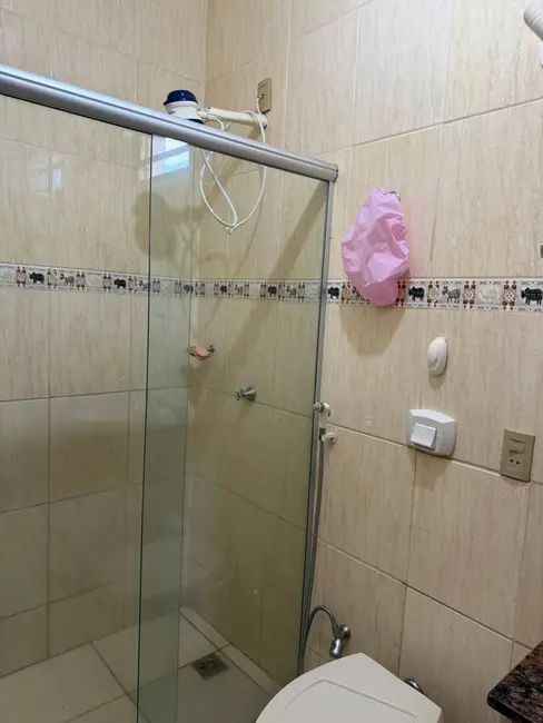 Sobrado com 3 quartos à venda, 200m2 em Coophema, Cuiaba - MT - imagem 9 Foto 9 de Sobrado com 3 quartos à venda, 200m2 em Coophema, Cuiaba - MT