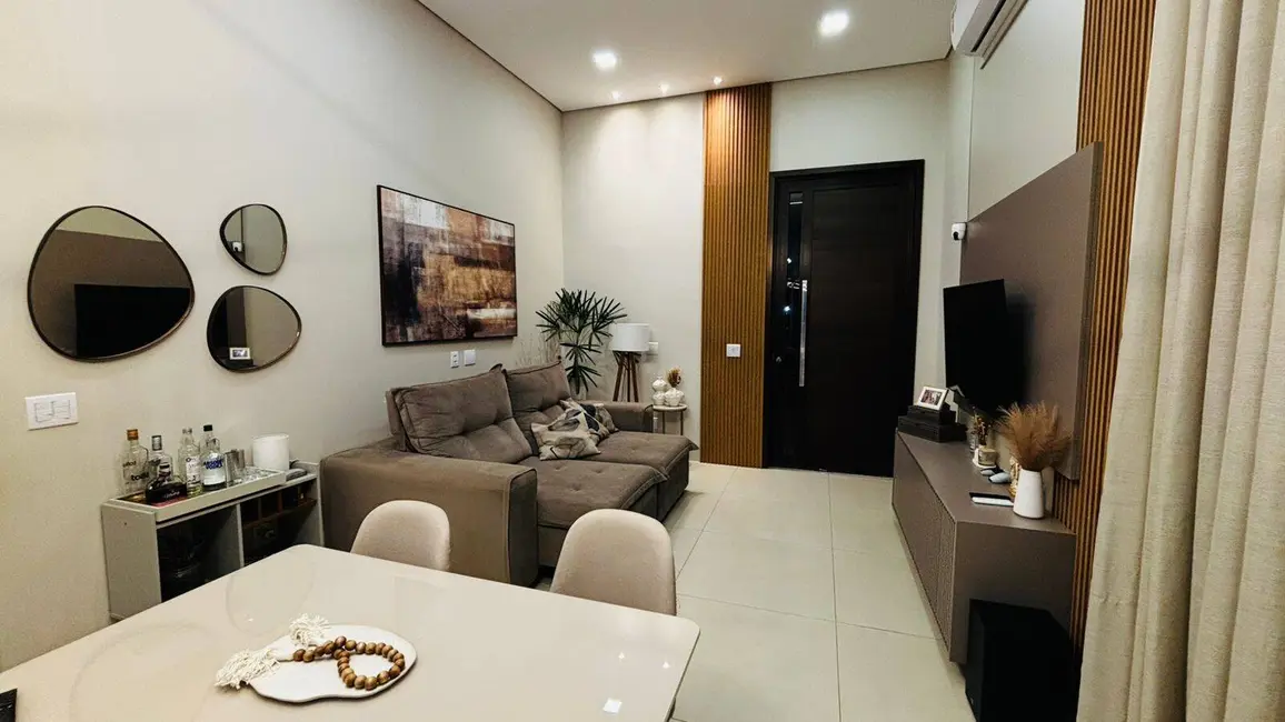 Foto 7 de Casa com 3 quartos à venda, 143m2 em Ribeirão do Lipa, Cuiaba - MT