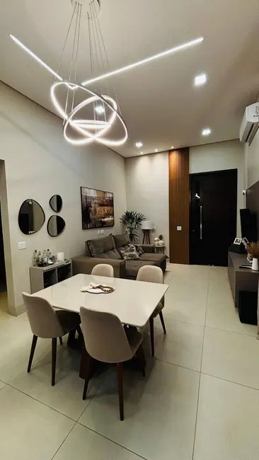 Foto 4 de Casa com 3 quartos à venda, 143m2 em Ribeirão do Lipa, Cuiaba - MT