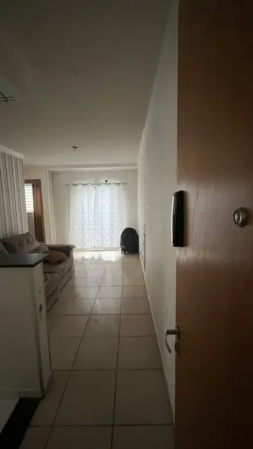 Foto 3 de Apartamento com 2 quartos para alugar, 40m2 em Coxipó, Cuiaba - MT