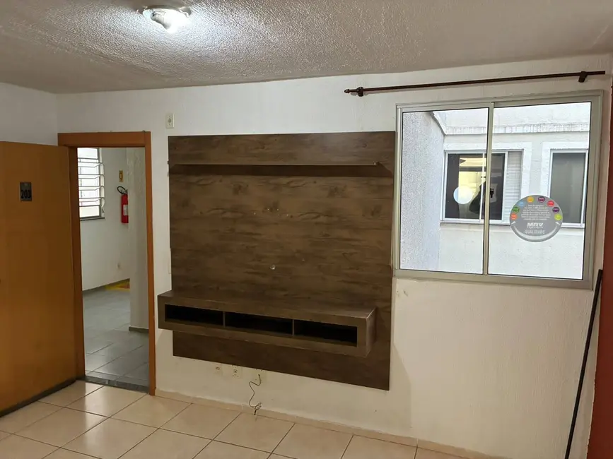 Foto 1 de Apartamento com 2 quartos para alugar, 42m2 em Alvorada, Cuiaba - MT