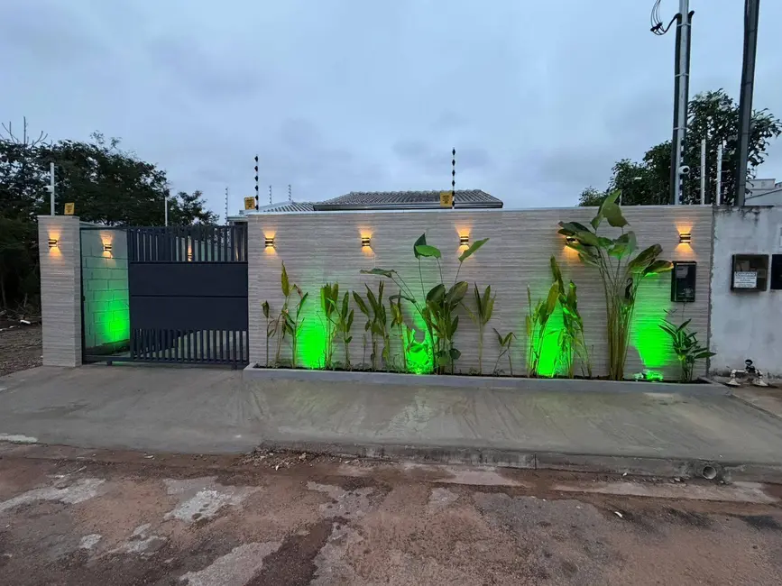 Foto 1 de Casa com 3 quartos à venda, 200m2 em Cuiaba - MT