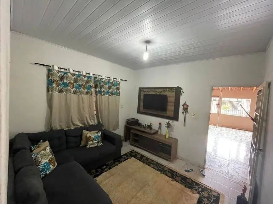 Foto 5 de Casa com 3 quartos à venda, 200m2 em Parque Residencial Tropical Ville, Cuiaba - MT