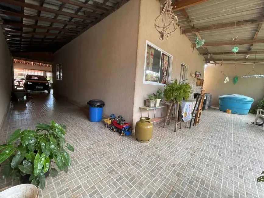 Foto 1 de Casa com 3 quartos à venda, 200m2 em Parque Residencial Tropical Ville, Cuiaba - MT