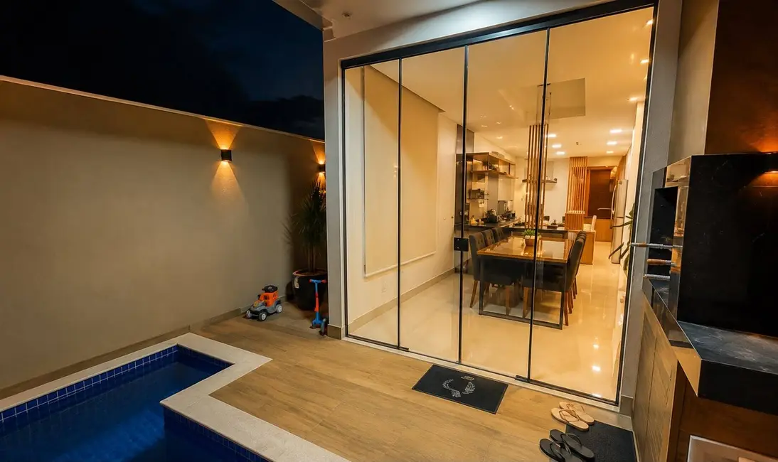 Casa com 3 quartos à venda, 250m2 em Cuiaba - MT - imagem 8 Foto 8 de Casa com 3 quartos à venda, 250m2 em Cuiaba - MT