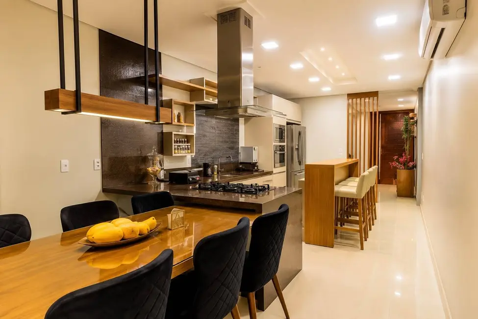 Casa com 3 quartos à venda, 250m2 em Cuiaba - MT - imagem 5 Foto 5 de Casa com 3 quartos à venda, 250m2 em Cuiaba - MT