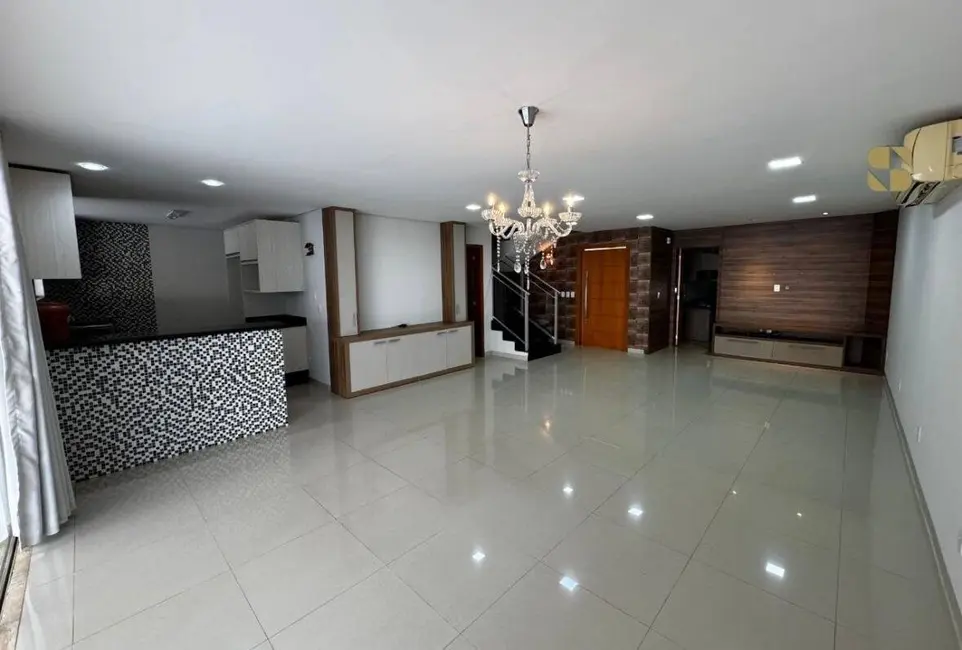 Foto 3 de Casa de Condomínio com 3 quartos à venda, 397m2 em Condomínio Belvedere, Cuiaba - MT