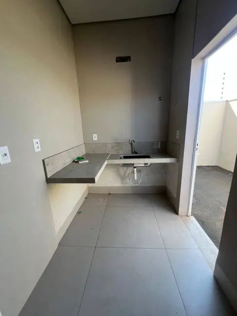Sala Comercial à venda, 50m2 em Cuiaba - MT - imagem 5 Foto 5 de Sala Comercial à venda, 50m2 em Cuiaba - MT