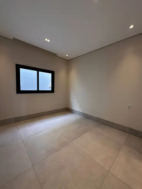 Casa de Condomínio com 3 quartos à venda, 308m2 em Cuiaba - MT - imagem 8 Foto 8 de Casa de Condomínio com 3 quartos à venda, 308m2 em Cuiaba - MT