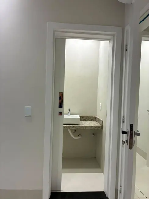 Casa de Condomínio com 3 quartos à venda e para alugar, 258m2 em Ribeirão do Lipa, Cuiaba - MT - imagem 4 Foto 4 de Casa de Condomínio com 3 quartos à venda e para alugar, 258m2 em Ribeirão do Lipa, Cuiaba - MT