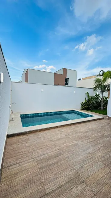 Foto 2 de Casa de Condomínio com 3 quartos à venda e para alugar, 250m2 em Cuiaba - MT