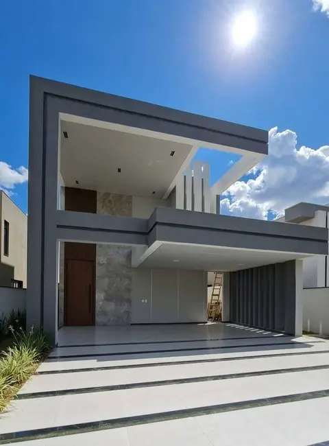 Foto 3 de Sobrado com 4 quartos à venda, 324m2 em Condomínio Belvedere, Cuiaba - MT