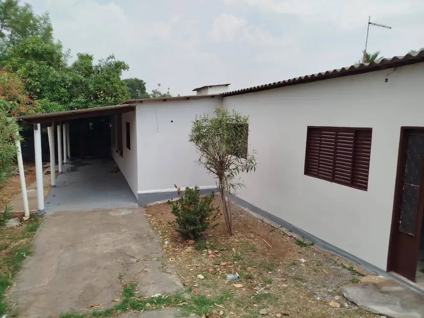 Casa com 3 quartos à venda, 151m2 em Residencial Coxipó, Cuiaba - MT - imagem 2 Foto 2 de Casa com 3 quartos à venda, 151m2 em Residencial Coxipó, Cuiaba - MT
