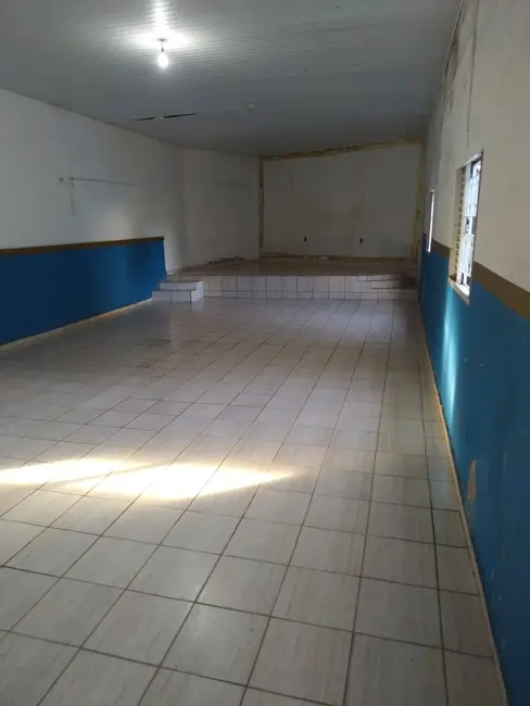 Sala Comercial à venda, 120m2 em Tijucal, Cuiaba - MT - imagem 3 Foto 3 de Sala Comercial à venda, 120m2 em Tijucal, Cuiaba - MT
