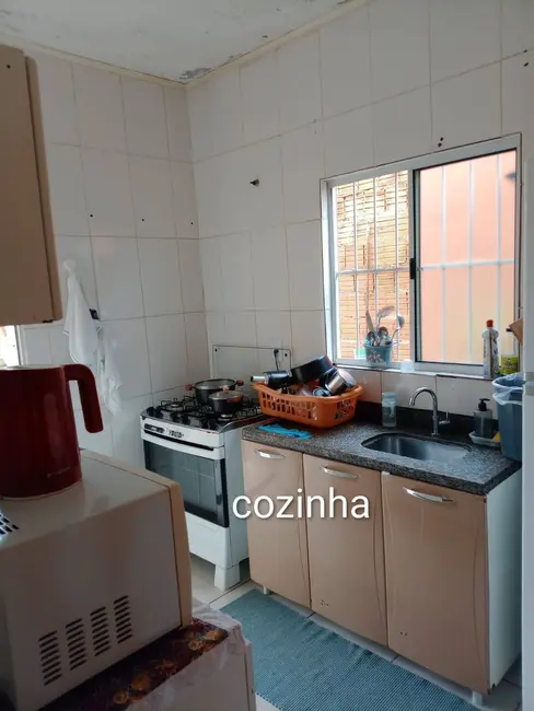 Foto 4 de Casa com 2 quartos à venda, 200m2 em Cuiaba - MT