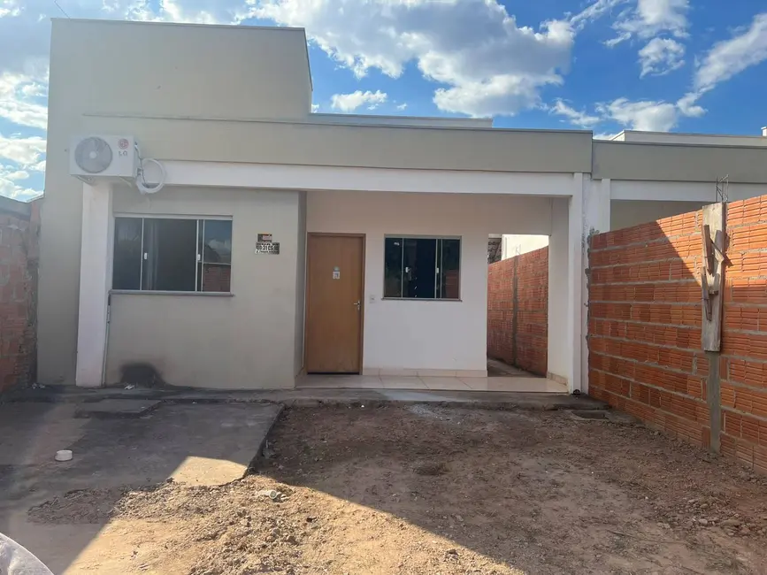 Foto 1 de Casa com 2 quartos à venda, 180m2 em Parque Atalaia, Cuiaba - MT