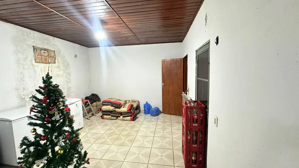 Foto 4 de Casa com 2 quartos à venda, 215m2 em Marajoara, Varzea Grande - MT