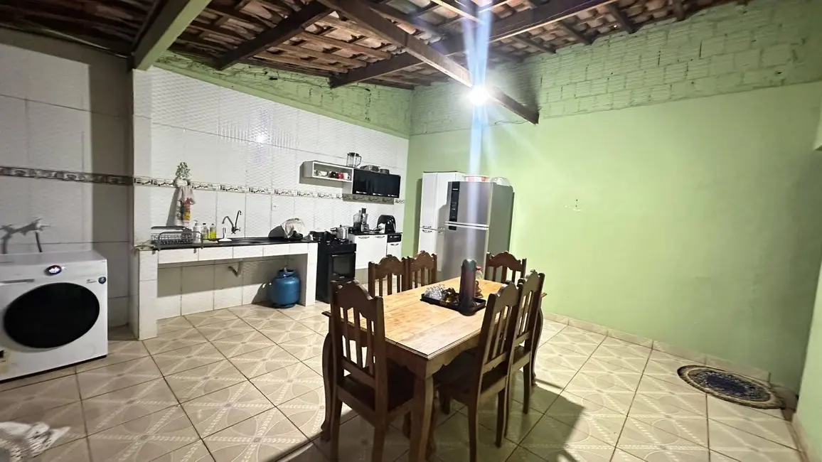 Foto 5 de Casa com 2 quartos à venda, 215m2 em Marajoara, Varzea Grande - MT