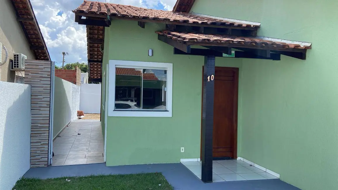Foto 2 de Casa com 3 quartos à venda e para alugar, 200m2 em Distrito Industrial, Cuiaba - MT