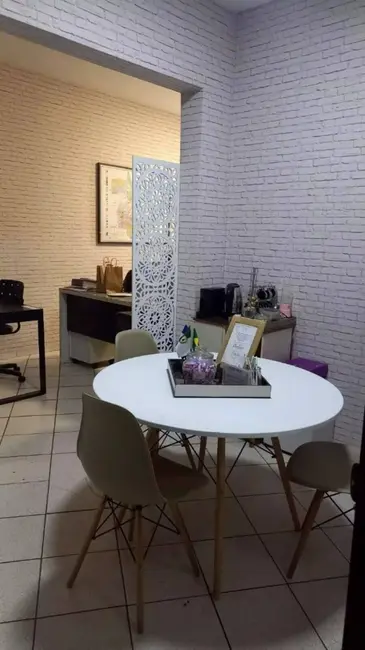 Sala Comercial à venda e para alugar, 600m2 em Quilombo, Cuiaba - MT - imagem 5 Foto 5 de Sala Comercial à venda e para alugar, 600m2 em Quilombo, Cuiaba - MT