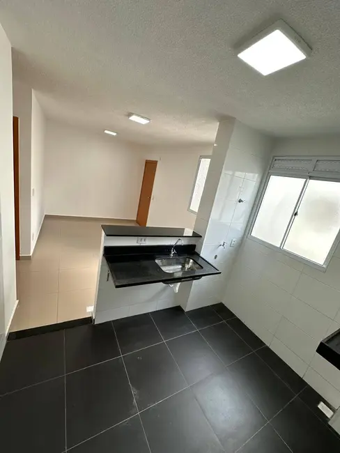 Apartamento com 2 quartos à venda e para alugar, 40m2 em Coophema, Cuiaba - MT - imagem 2 Foto 2 de Apartamento com 2 quartos à venda e para alugar, 40m2 em Coophema, Cuiaba - MT