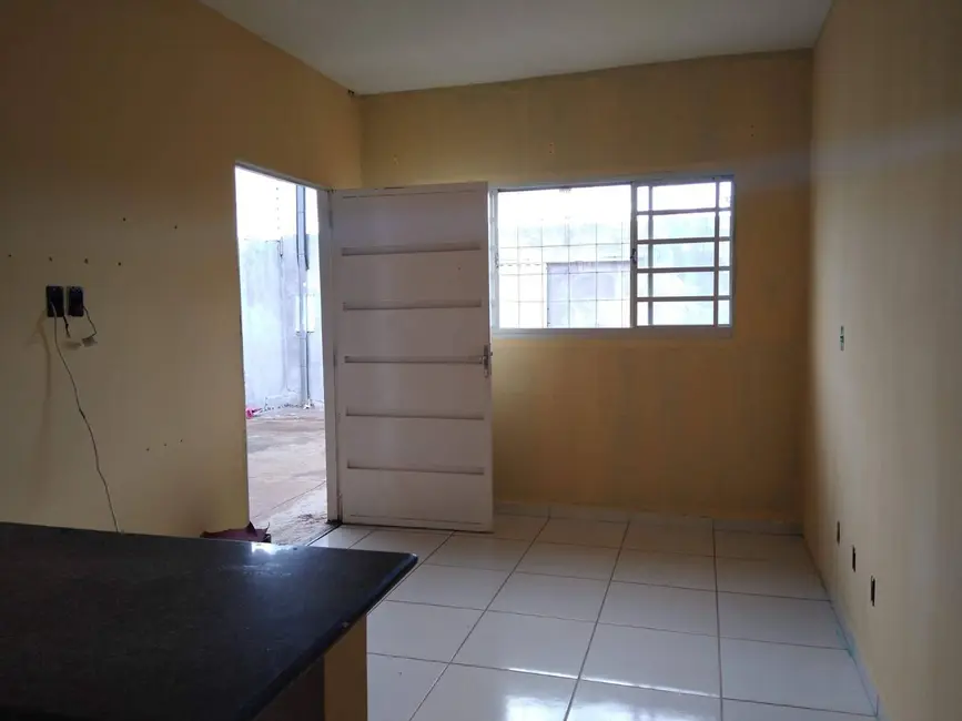 Casa com 2 quartos para alugar, 240m2 em Parque Cuiabá, Cuiaba - MT - imagem 4 Foto 4 de Casa com 2 quartos para alugar, 240m2 em Parque Cuiabá, Cuiaba - MT