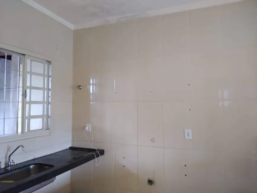 Casa com 2 quartos para alugar, 240m2 em Parque Cuiabá, Cuiaba - MT - imagem 5 Foto 5 de Casa com 2 quartos para alugar, 240m2 em Parque Cuiabá, Cuiaba - MT