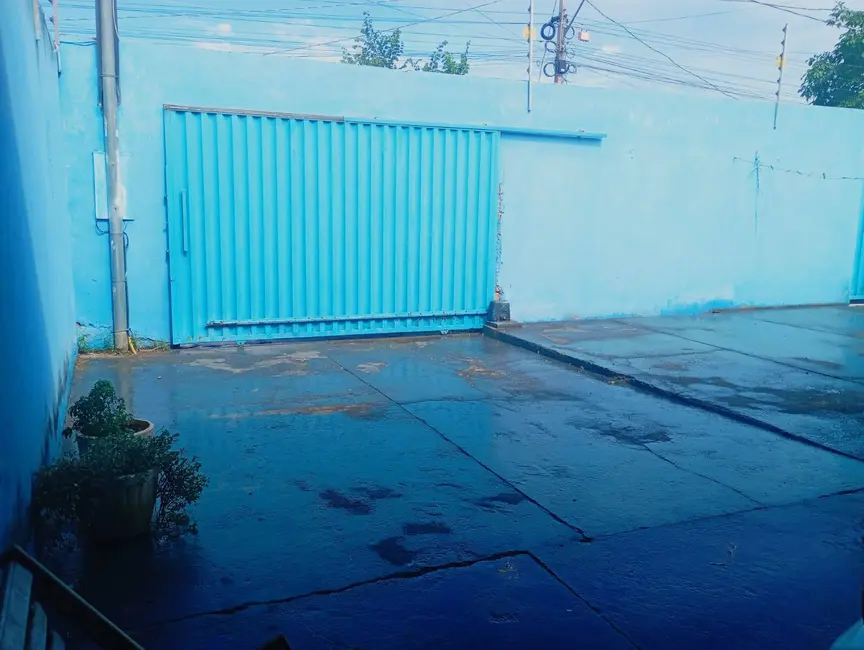 Casa com 2 quartos para alugar, 240m2 em Parque Cuiabá, Cuiaba - MT - imagem 2 Foto 2 de Casa com 2 quartos para alugar, 240m2 em Parque Cuiabá, Cuiaba - MT